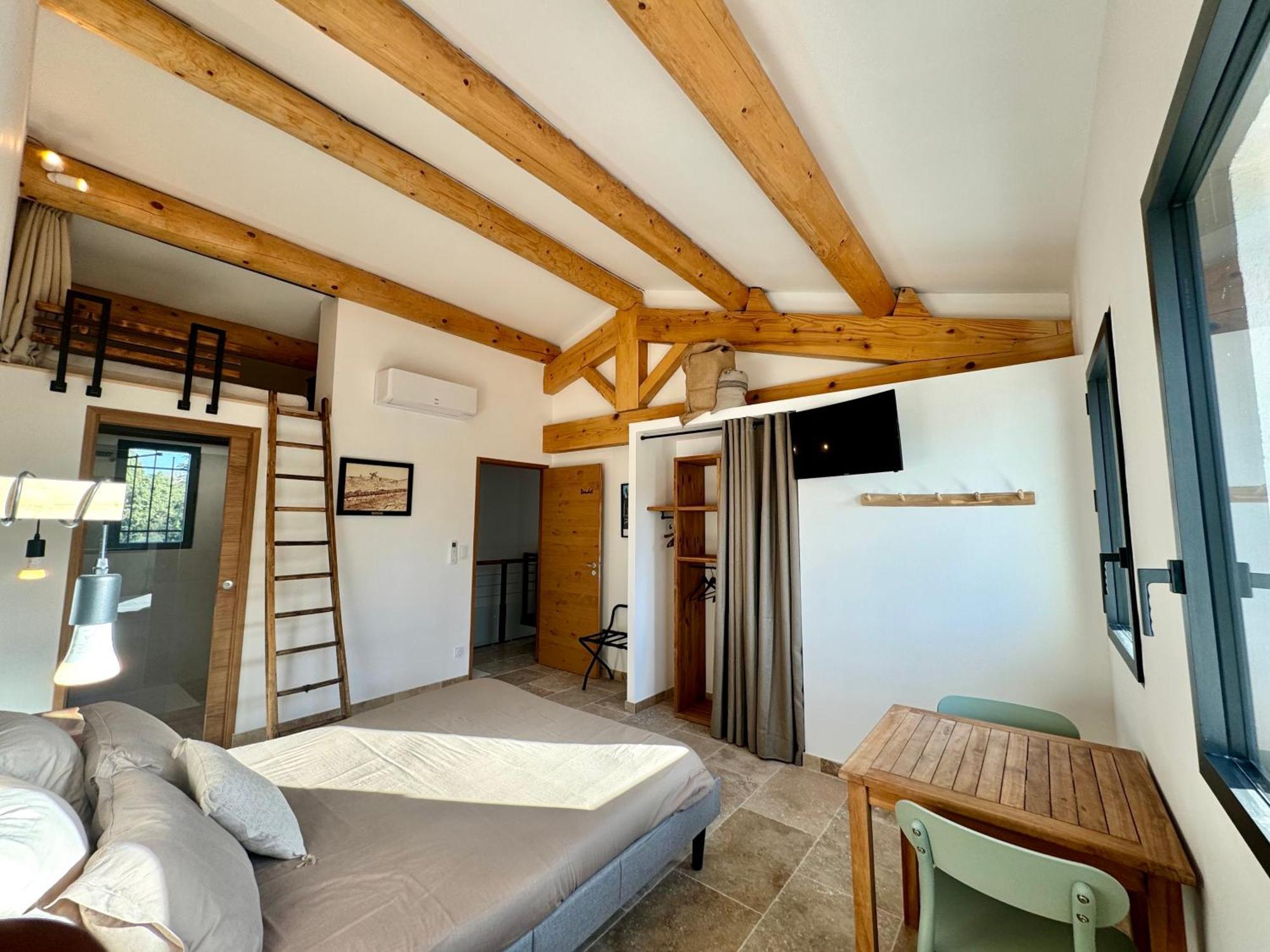 Mas Campau Bed & Breakfast Fontvieille Exterior photo
